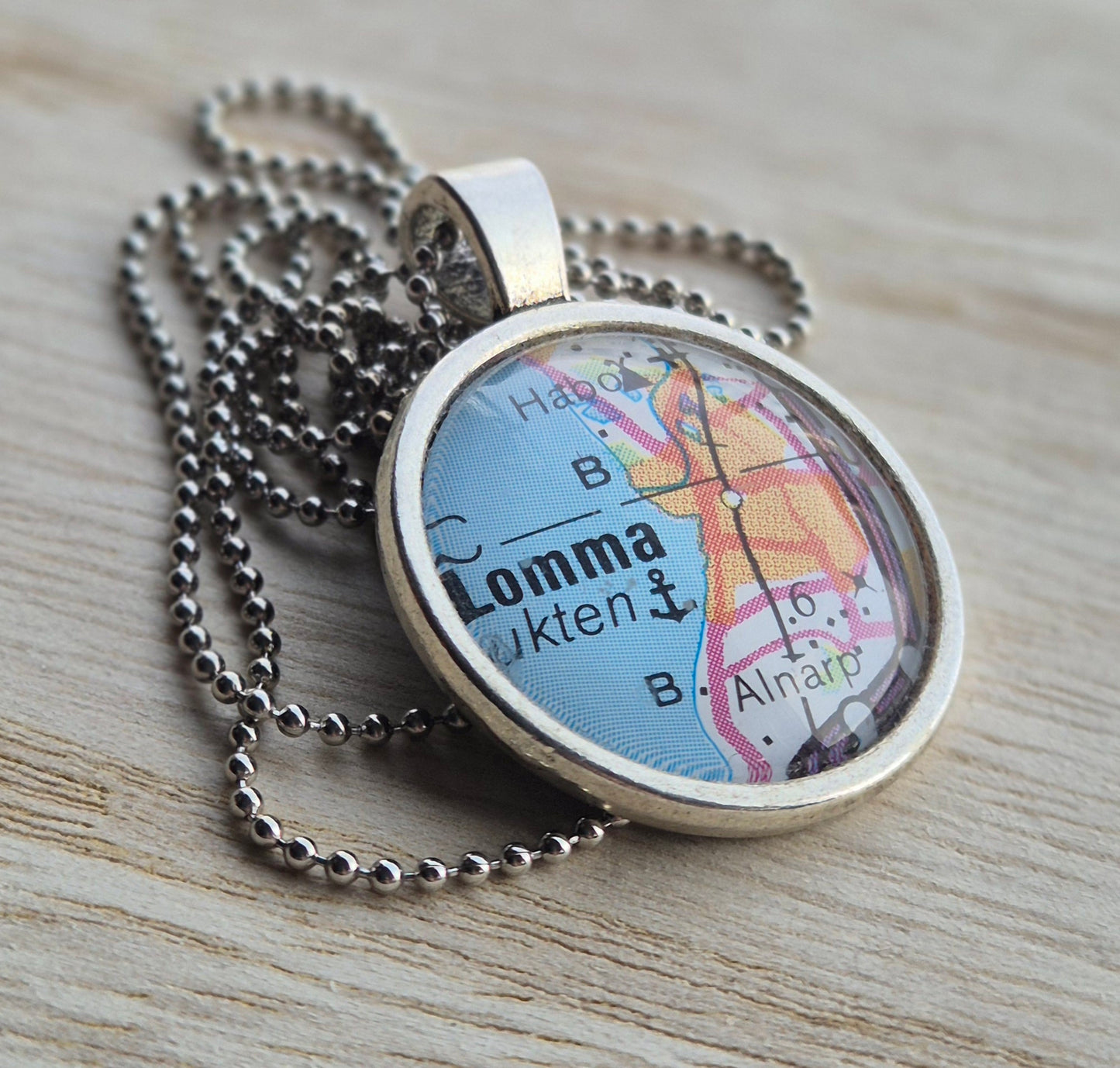 Map jewelry Pocket